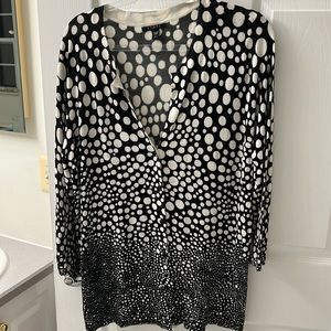 Cardigan black and white